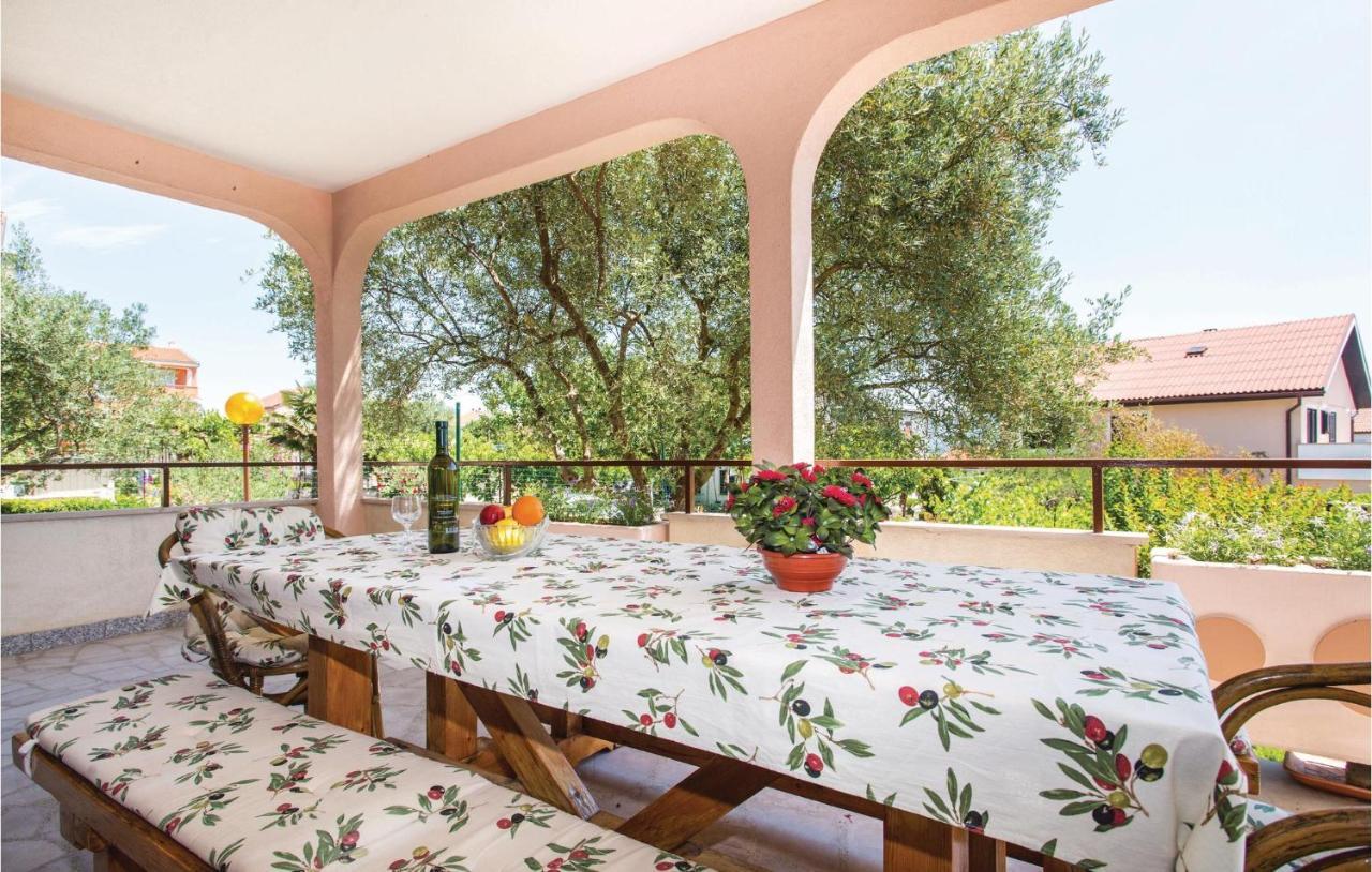 Stunning Apartment In Krk With Kitchen Krk Town Dış mekan fotoğraf