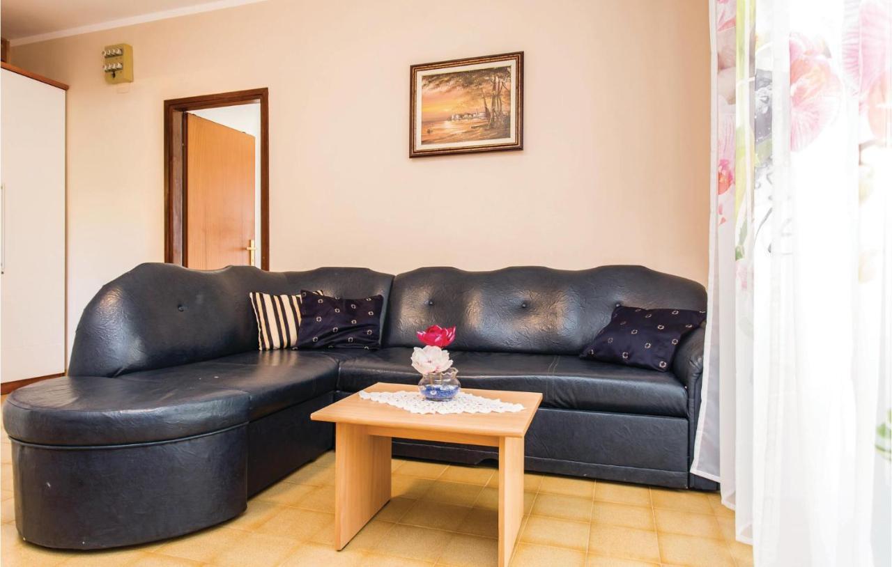 Stunning Apartment In Krk With Kitchen Krk Town Dış mekan fotoğraf