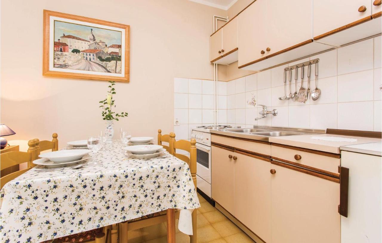 Stunning Apartment In Krk With Kitchen Krk Town Dış mekan fotoğraf