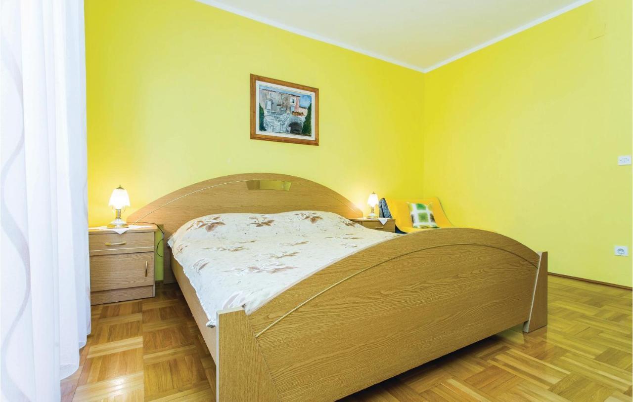 Stunning Apartment In Krk With Kitchen Krk Town Dış mekan fotoğraf