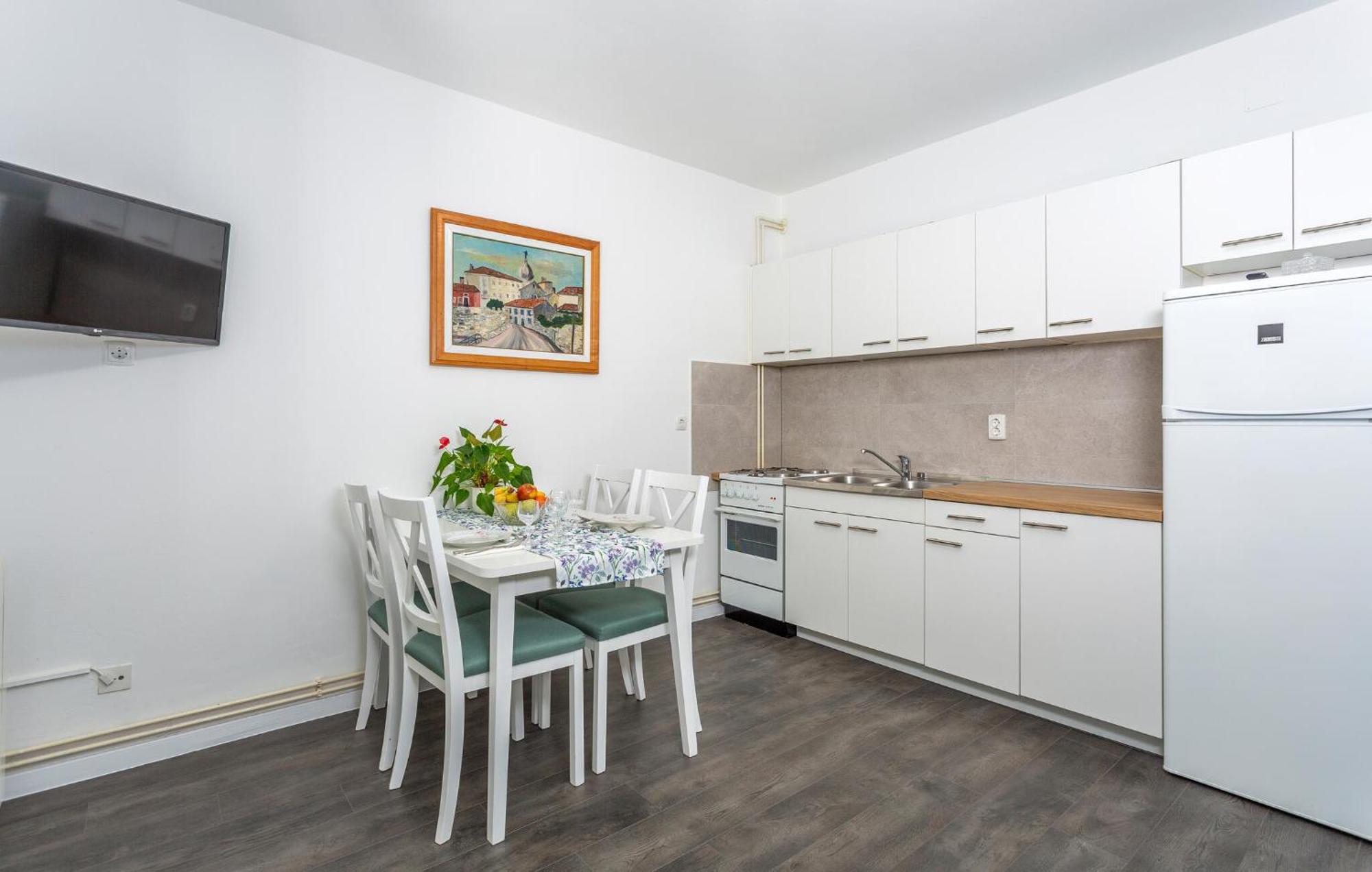 Stunning Apartment In Krk With Kitchen Krk Town Dış mekan fotoğraf